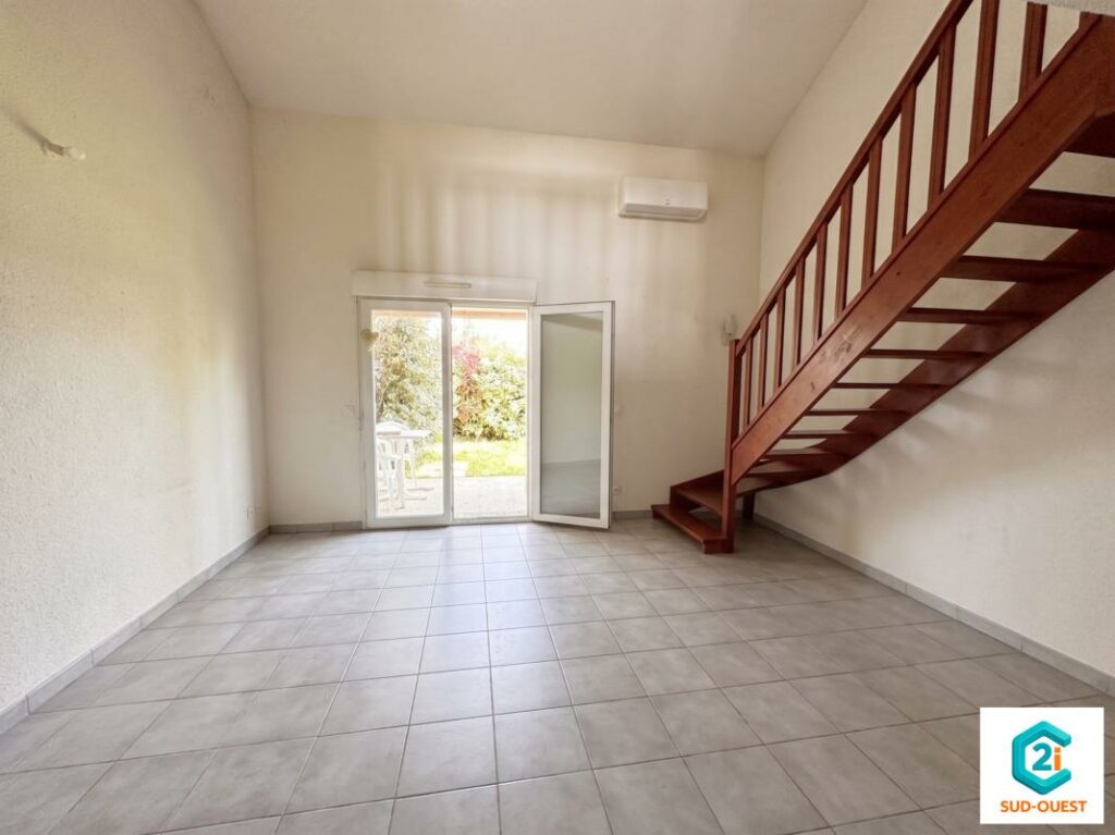 Charmante villa – 2 chambres avec jardin à Miramont-de-Guyenn