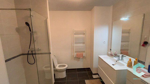 Studio 36 m² avec balcon – Idéal investisseur – Vendu lou?