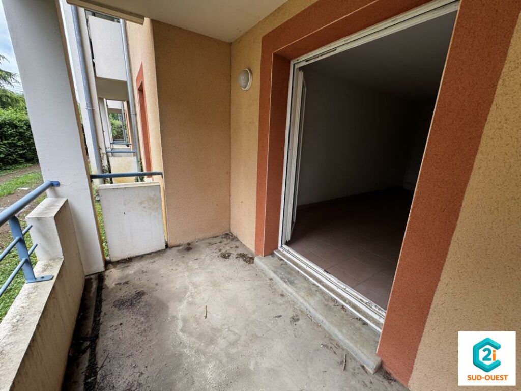 LANNEMEZAN APPARTEMENT T2 DE 37 M2 AVEC TERRASSE ET PARKING –