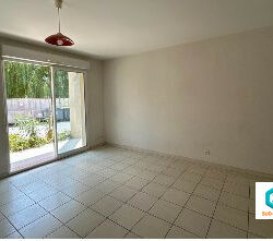Appartement T2 Libre avec Terrasse et parking