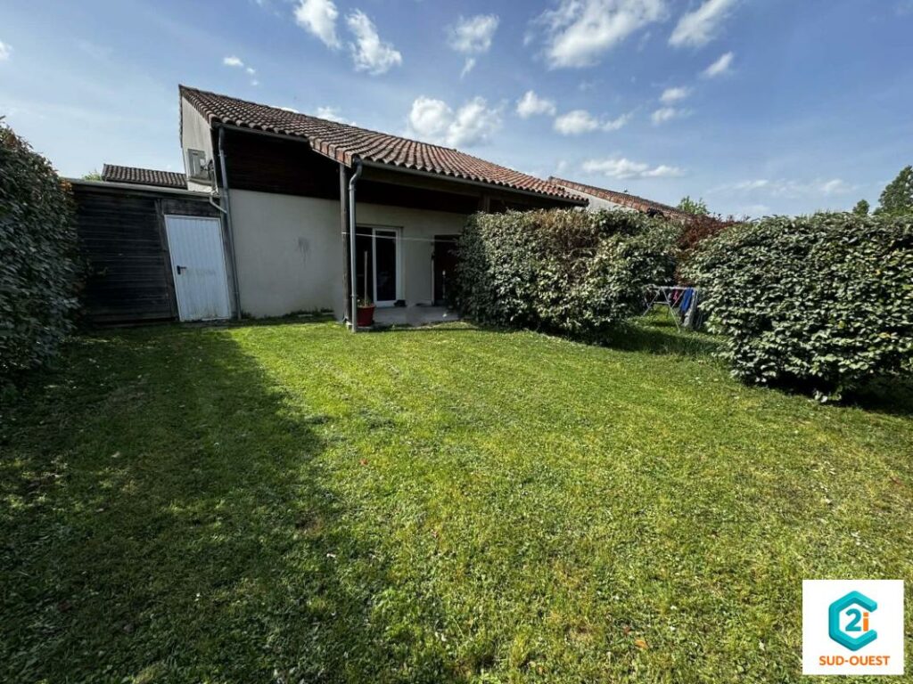 Charmante villa – 2 chambres avec jardin à Miramont-de-Guyenn
