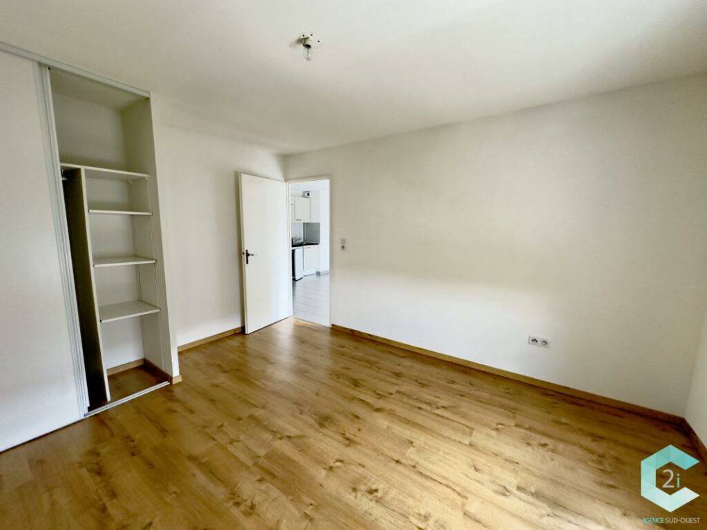 ** Cornebarrieu** Appartement T2 – libre