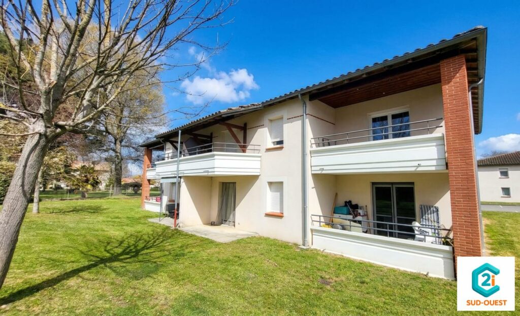 BEL APPARTEMENT T3 VENDU LOUÉ SAVERDUN