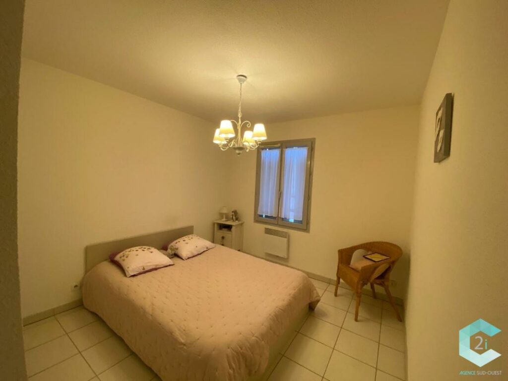 T3 AVEC BALCON – sur les berges du Tarn