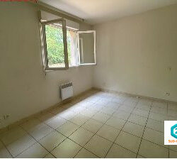 Appartement T2 Libre avec Terrasse et parking