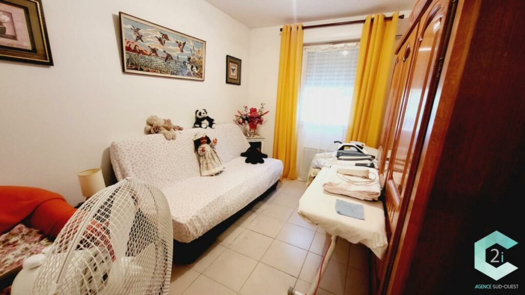 Vendu loué – T3 avec terrasse et parkings – 11100 Narbonne