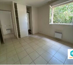 Appartement T2 Libre avec Terrasse et parking