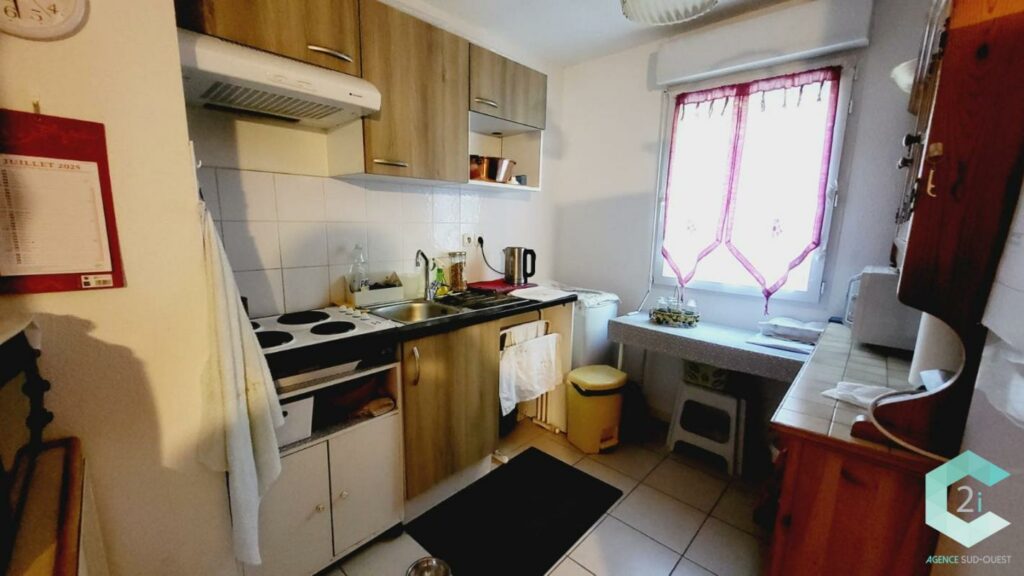 Vendu loué – T3 avec terrasse et parkings – 11100 Narbonne